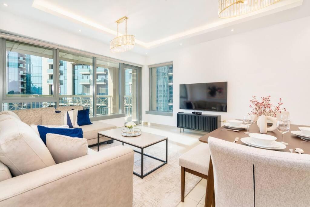 New! Luxury 3Bedroom With Spectacular Burj Views Downtown Dubai Eksteriør bilde