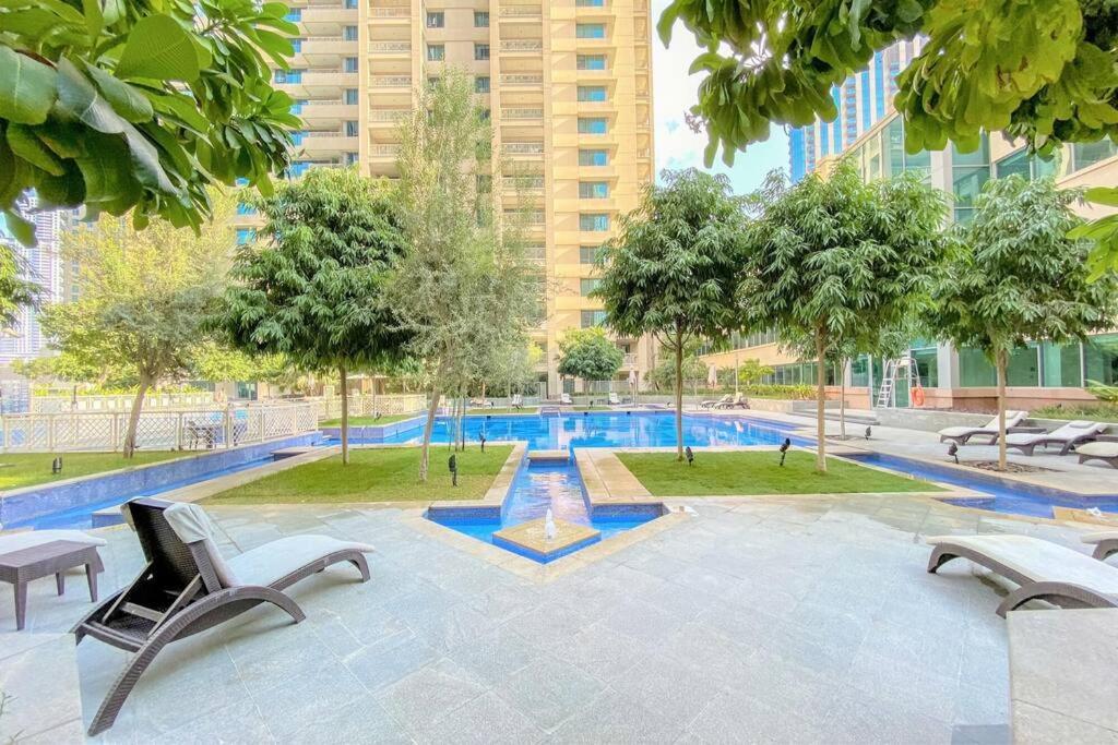 New! Luxury 3Bedroom With Spectacular Burj Views Downtown Dubai Eksteriør bilde