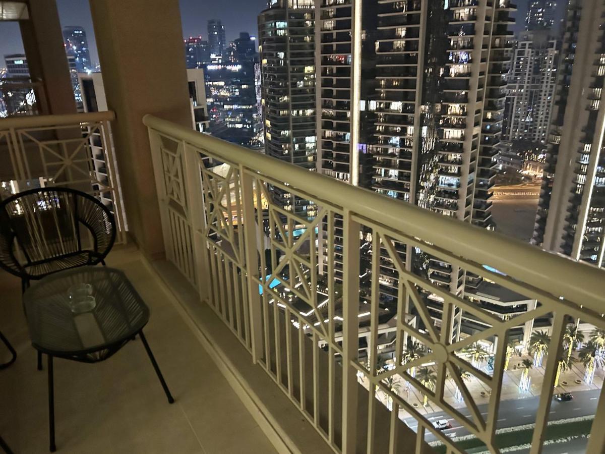 New! Luxury 3Bedroom With Spectacular Burj Views Downtown Dubai Eksteriør bilde