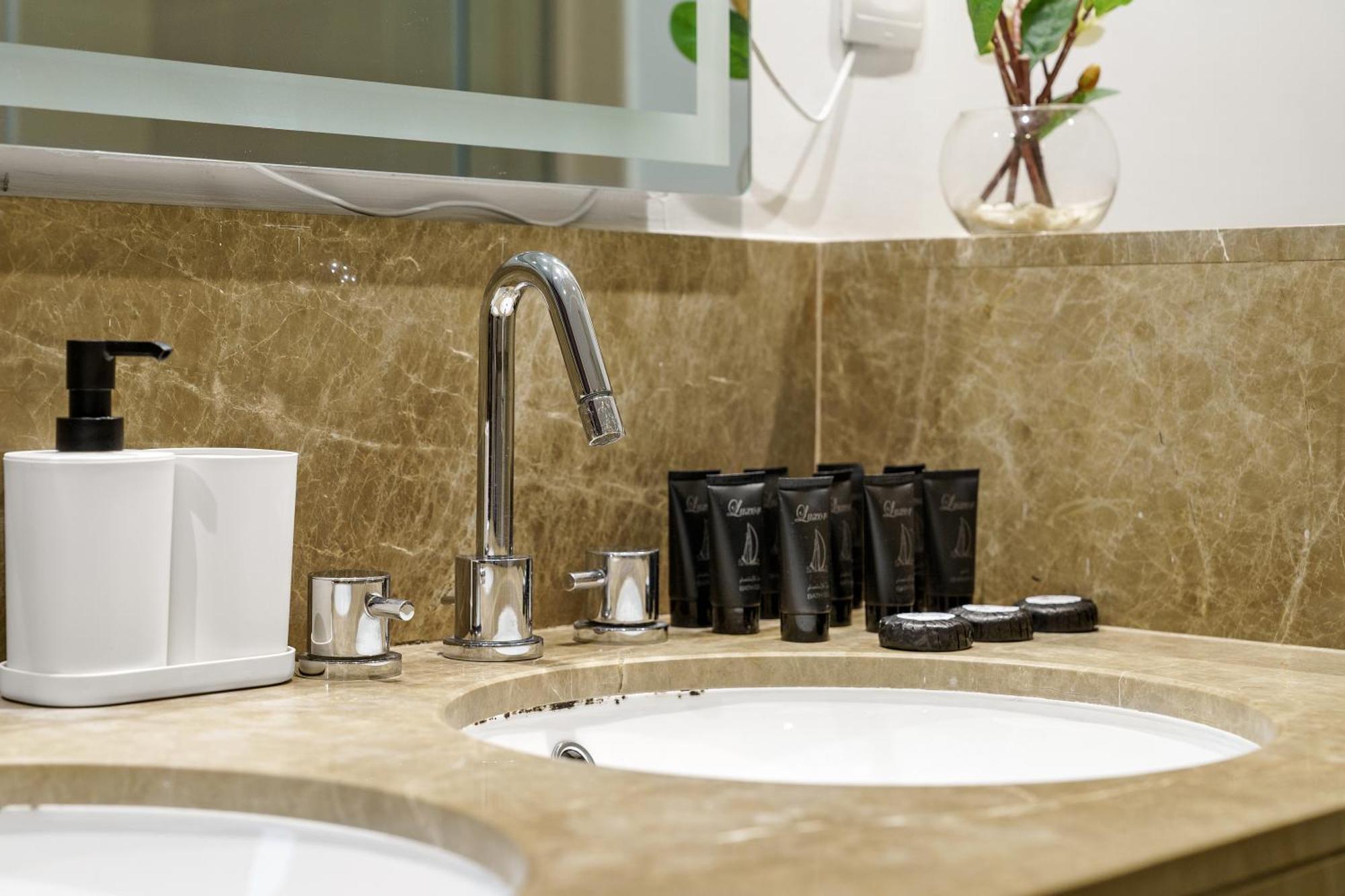 New! Luxury 3Bedroom With Spectacular Burj Views Downtown Dubai Eksteriør bilde
